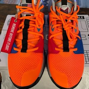 Nike PG 3 NASA. Sz. 11. Brand new